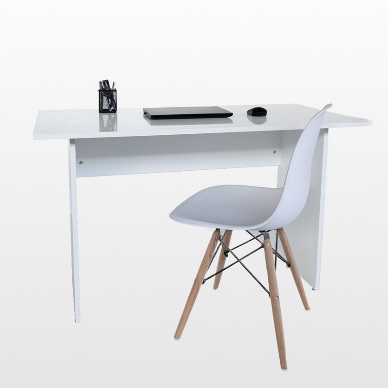 table blanc avec chaise